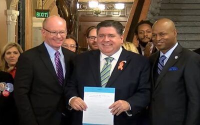 Illinois Gov signs sweeping gun bill into law