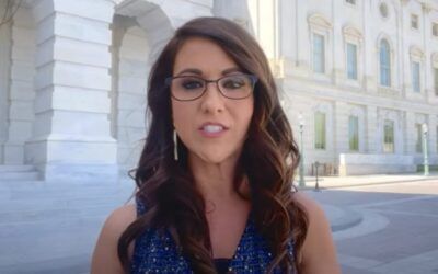 Boebert leaks photo of Bill Clinton taken during Epstein deposition