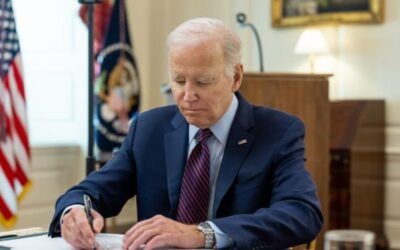Stephen Moore: Biden bureaucrats smile as they write regulations that make our lives worse
