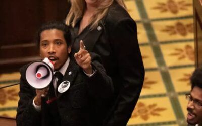 Tennessee house votes to boot Dem member who joined with mob in capitol protest