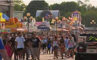 Protesters attempt to drown out GOP candidate with whistles, cowbells at Iowa State Fair