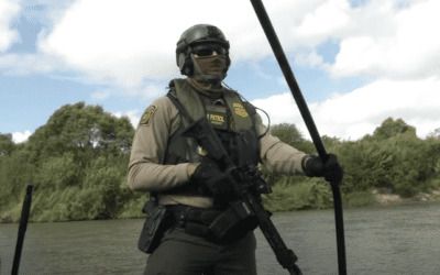 Border Patrol agents shot at from Mexico while arresting migrants