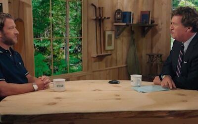 Tucker gets personal about Fox News, reveals what he’ll ‘never’ do again, in sit-down with Barstool Sports founder