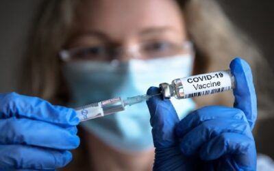 Medical experts urging seniors to get double-jabbed despite study showing risk of stroke