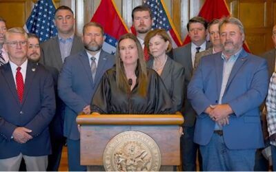 GOP Gov orders China-tied agricultural company to sell land in her state
