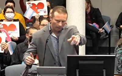 Navy SEAL who spoke for parental rights at school board meetings under investigation for ‘extremist’ ties