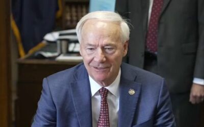 Former GOP longshot presidential candidate makes endorsement days before New Hampshire primary