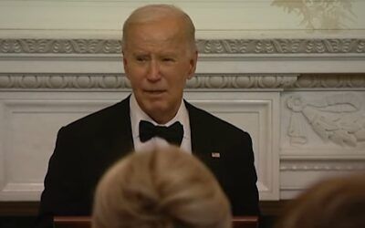 Bowtie Biden beclowns himself, butchers lines after vowing to get words ‘exactly right’