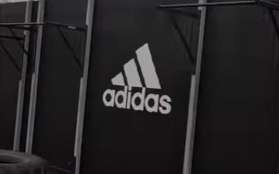 Apparel giant gives warning for American market after posting first loss in three decades