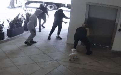Amateur boxer fights off 3 attackers, one with a gun, during brazen daytime attack in West Hollywood