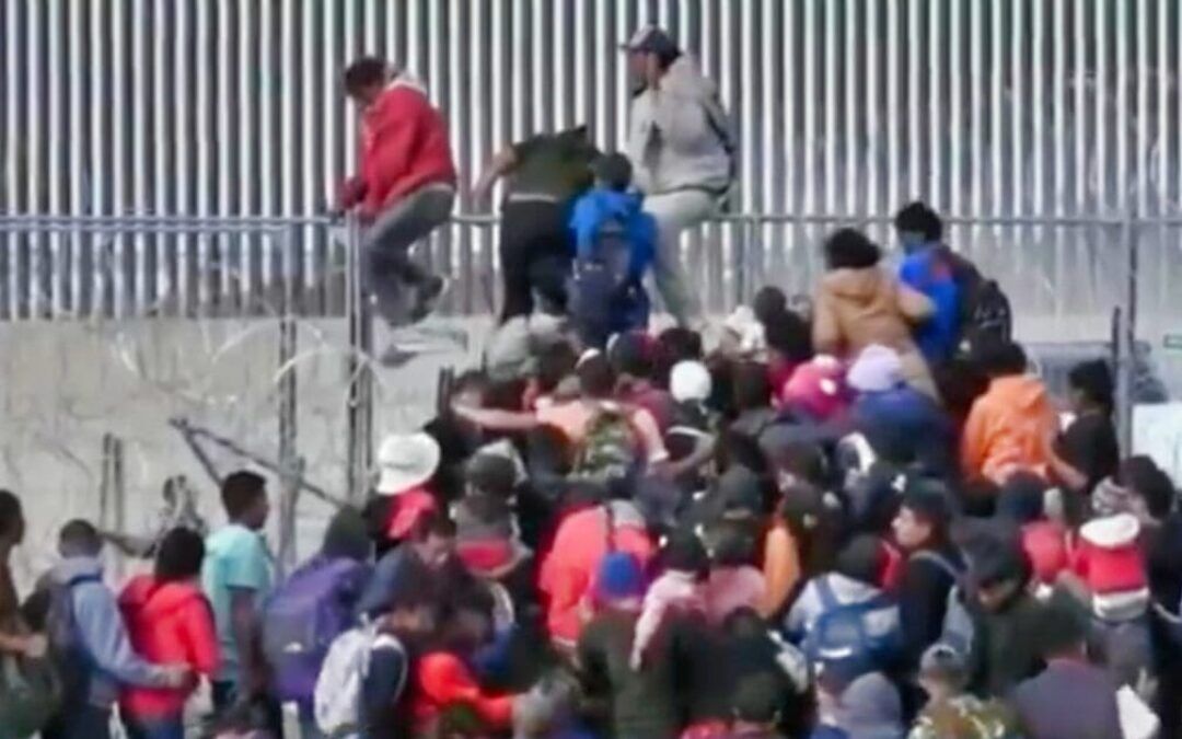 Poll: Hispanic Texans want illegal border crossers deported