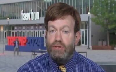 ‘You’ve been warned’: Frank Luntz says ‘Trump should be winning’ but he’s ‘giving away this election’