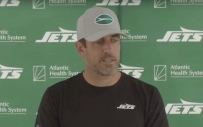 Aaron Rodgers says he regrets controversial vaccine comment