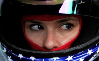 Race car icon Danica Patrick endorses presidential candidate with six unapologetic words
