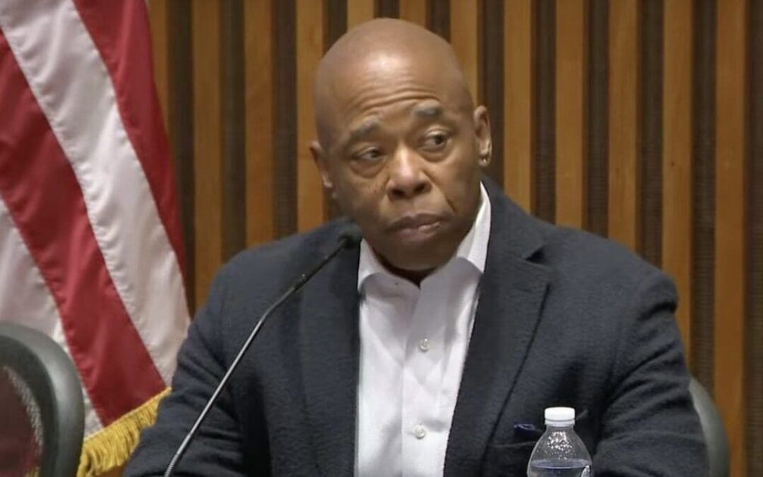Eric Adams considers making end run around Dem-controlled city council to shut down sanctuary policies