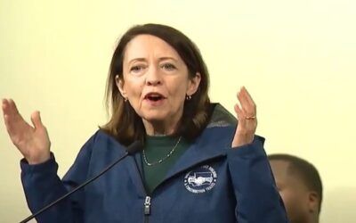 Democrat senator booed by striking Boeing workers after ripping Trump – in SEATTLE