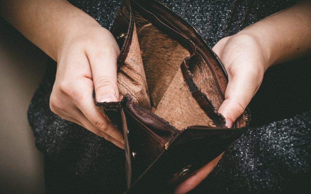 Recession ‘boiling up from the bottom’; economists are seeing the signs despite rosy lies
