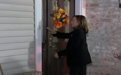 ‘Humiliating!’ Kamala caught staging a ‘door knock’ after already greeting Pennsylvania family on porch
