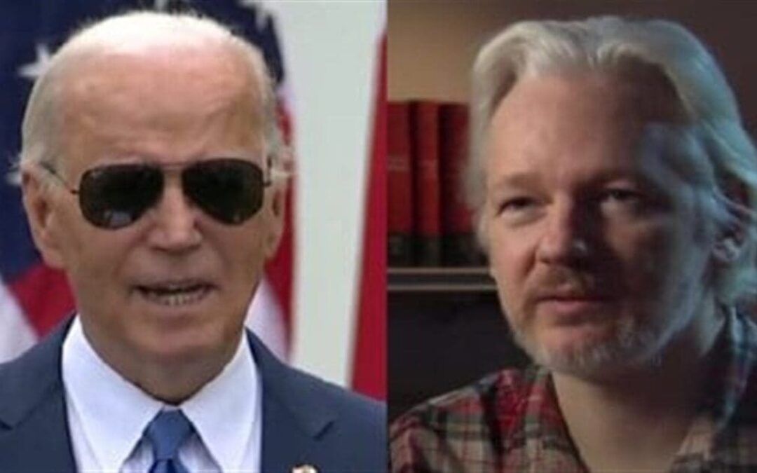 Bipartisan duo of lawmakers urge Biden to pardon Julian Assange
