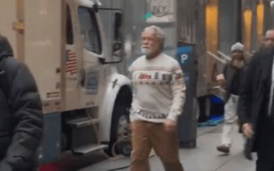 Buzz spreads about ‘old’ Arnold Schwarzenegger spotted in NYC with 5 bodyguards