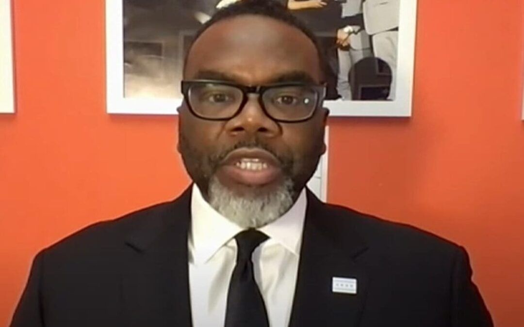 Chicago Mayor Johnson blasts ‘evilness’ of Trump deportation plan, invokes Jesus