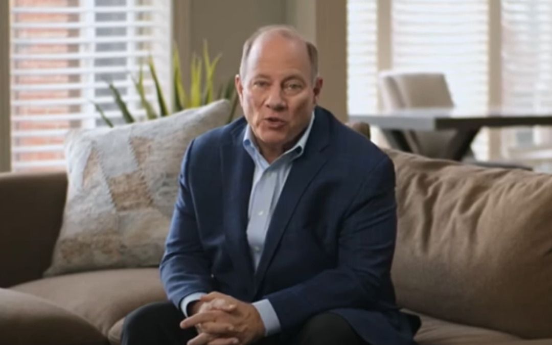 Democratic mayor announces gubernatorial run, ditches his party