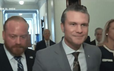 We are back! Hegseth’s finger to CNN gets MAGA cheers
