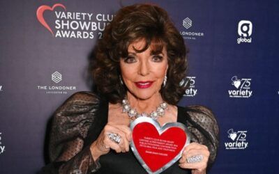 ‘Who knew?!’ Hollywood icon outed as a patriot after photo goes viral