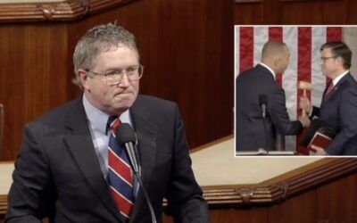 Newt Gingrich ‘challenges’ House Republicans to go against Mike Johnson — and gets a taker