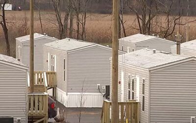 FEMA fumbles bigtime on promise to deliver houses for NC families; meanwhile, the Amish come through…