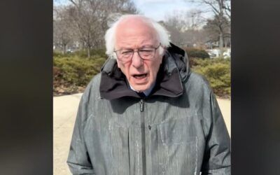 Multimillionaire phony Bernie Sanders begs for money to ‘fight the oligarchy’