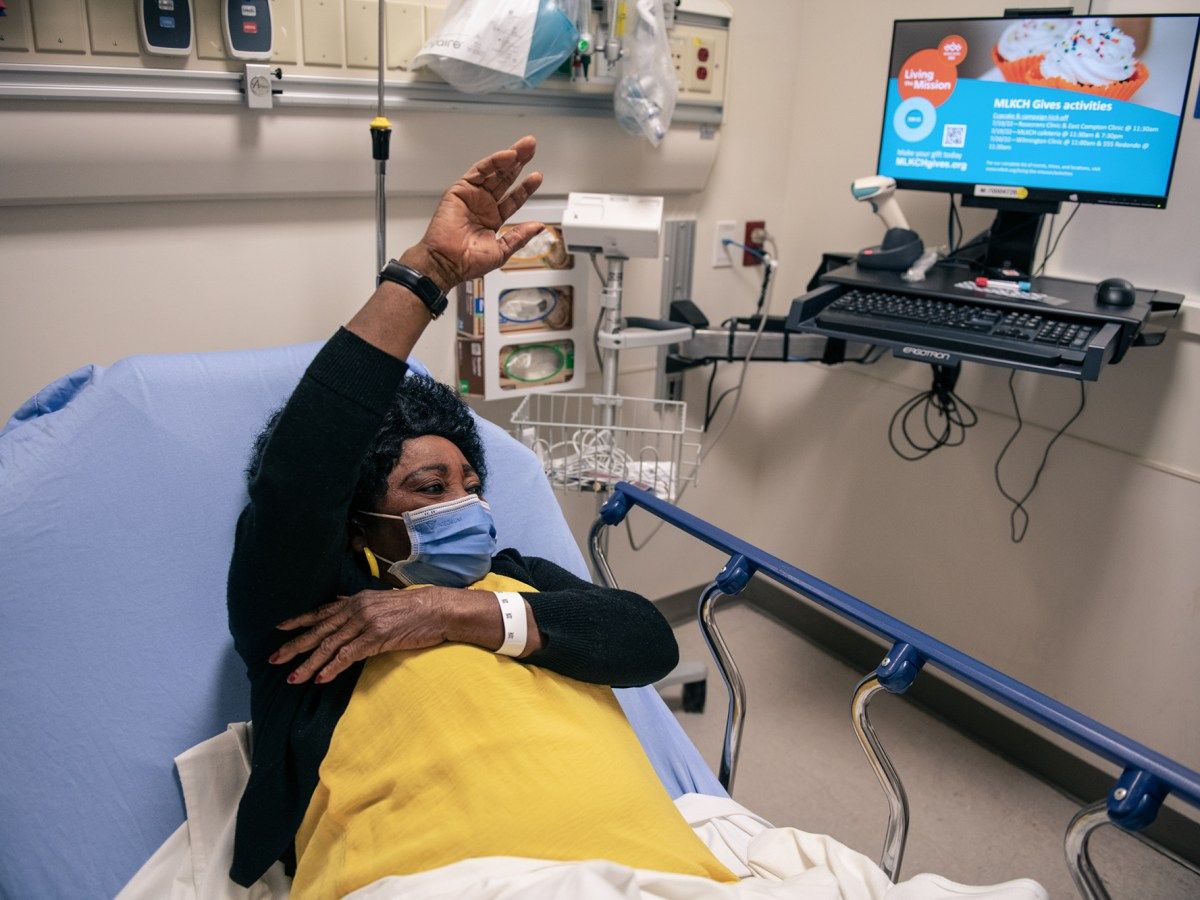 A Medi-Cal ‘gap’ hurts tens of thousands of low-income seniors. Will California finally fix it?