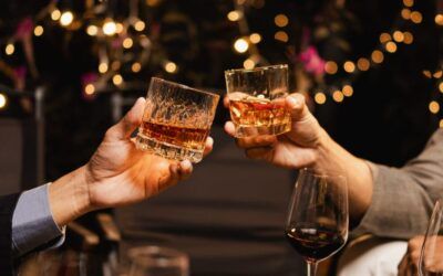 Drink Alone? Not Here! Bar’s ban ignites internet war