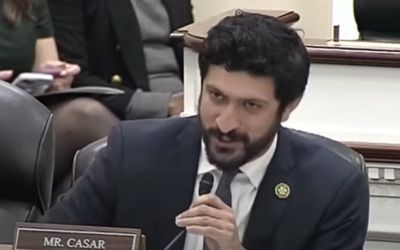 ‘Squad’ Dem insists party actually showed respect for Cancer survivor by not clapping, standing for recognition