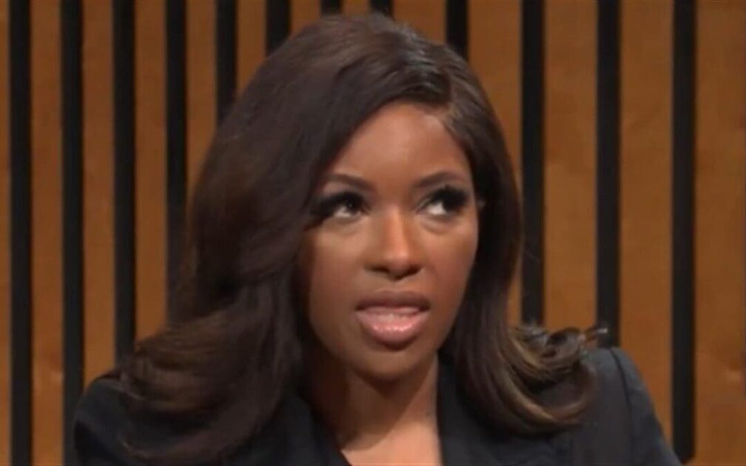 Left-wing radio host literally kisses feet of Jasmine Crockett in deranged act of ‘worship’