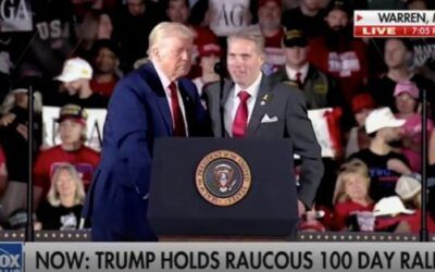 Trump brings CNN’s Scott Jennings on stage at 100 days rally — he proceeds to deliver mic drop moment