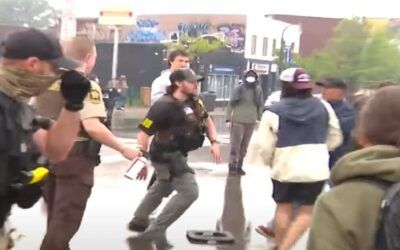 Leftists clash with federal agents during raid on Minneapolis taco eatery