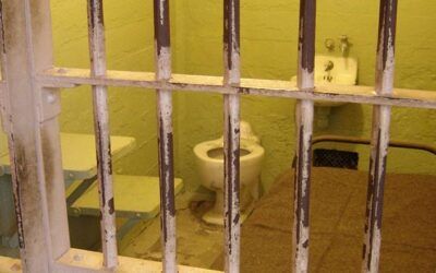 Trans inmate, convicted killer scores taxpayer payout after prison gender fight