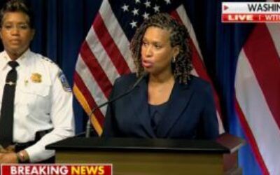 DC mayor responds to Trump crackdown by calling for statehood