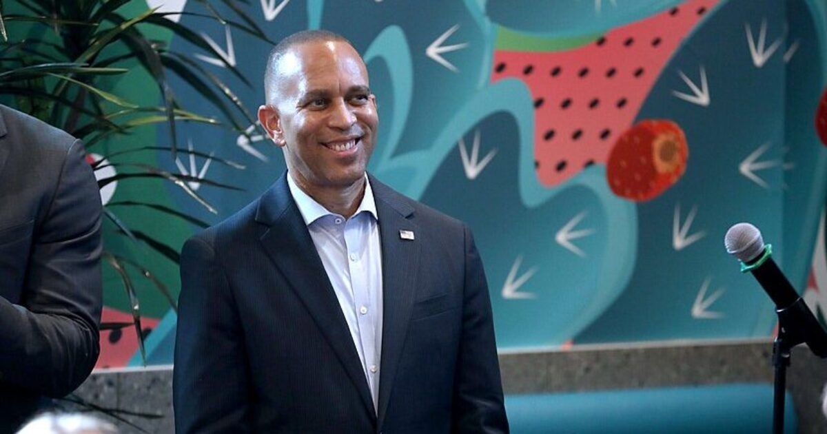 Democrats push data center legislation amid election battle