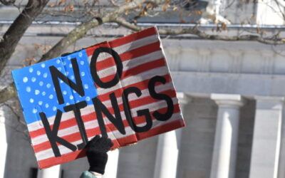 Anti-Trump protesters scream ‘abolish the police’ as cops assist their march through DC