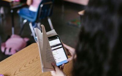 Los Angeles school board passes budget, limits screen time