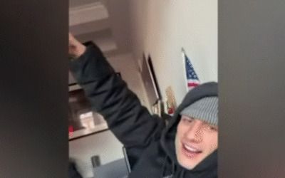 Kennedy scion Schlossberg performs Nazi Sieg Heil in resurfaced video