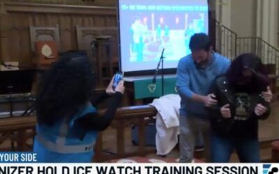 Liberal women role play as illegal immigrants and teach volunteers how to resist ICE