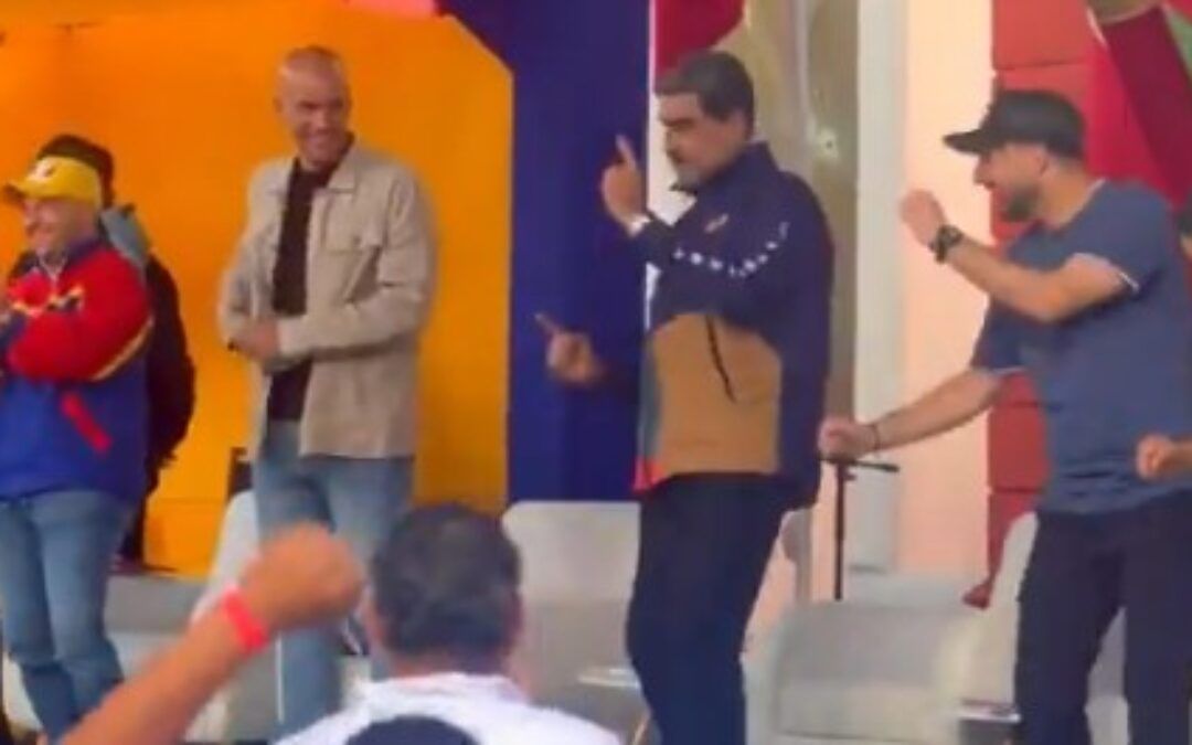 Maduro tries the ‘Trump Dance’ as U.S. warships circle