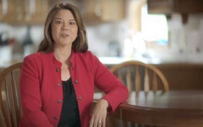 Senate hopeful praises Tim Walz after fraud engulfed state on his watch