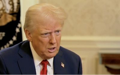 Trump says Venezuela turning over huge stockpile of oil to US