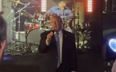 Trump parties with Pope’s brother at Mar-a-Lago
