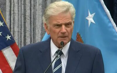 Franklin Graham preaches ‘God also hates … he’s also a God of war’ at Pentagon’s Christmas Service