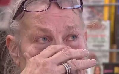 Beloved 30-yr bus driver, 66, fired for ‘English-only’ sign getting overwhelming support